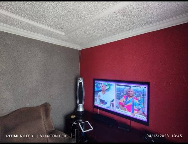 2 BEDROOM HOUSE FOR SALE IN DAVEYTON CENTRAL